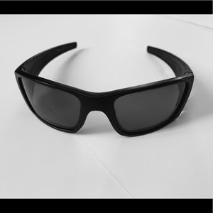 🔥 Oakley men’s sunglasses ⭐️